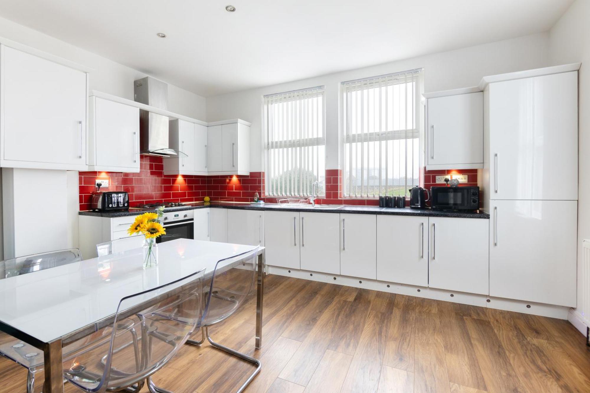 Spacious Apartment Close To City Centre With Free Secure Parking Leeds  Exteriér fotografie